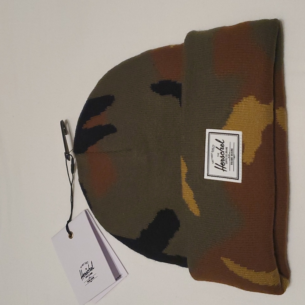 Herchel toque camo